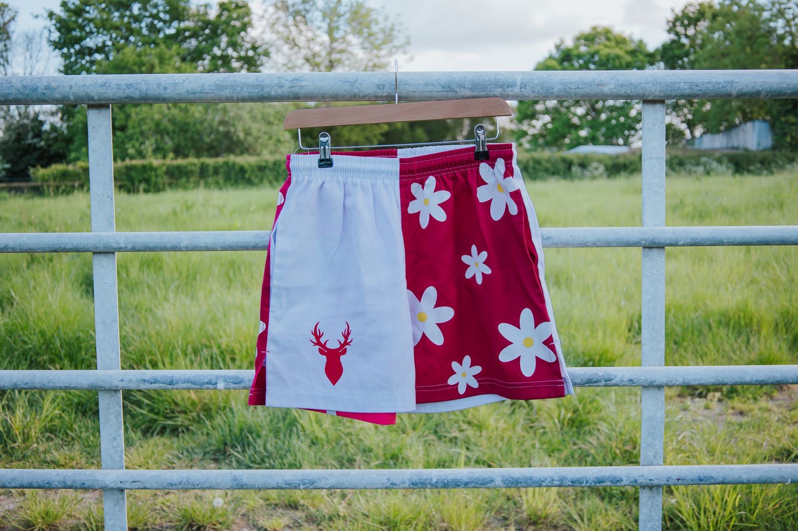 Daisy Shorts- Pink and White